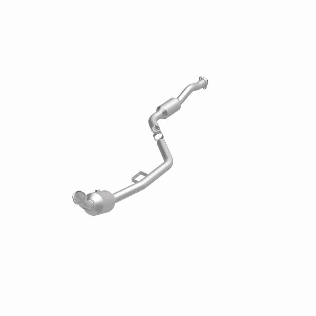 MagnaFlow Exhaust Products 51665 OEM Grade Direct-Fit Catalytic Converter for Select Mercedes-Benz E350