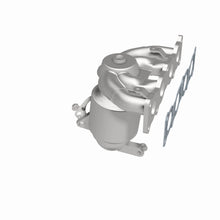 Load image into Gallery viewer, MagnaFlow Exhaust Products 52777 OEM Grade Manifold Catalytic Converter for Select Hyundai Sonata, Kia Optima