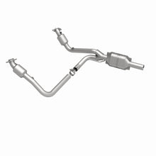 Load image into Gallery viewer, MagnaFlow Exhaust Products 447233 California CARB Direct-Fit Catalytic Converter for Select Dodge Ram 1500, Dodge Ram 2500, Dodge Ram