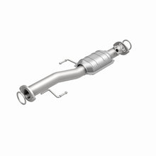 Load image into Gallery viewer, MagnaFlow Exhaust Products 447225 California CARB Direct-Fit Catalytic Converter for Select Toyota 4Runner
