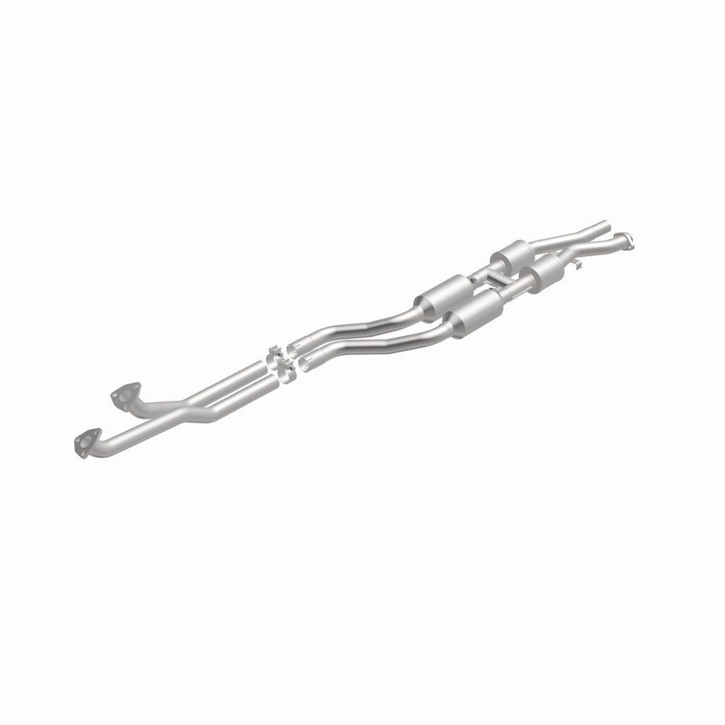MagnaFlow Exhaust Products 4481664 California CARB Direct-Fit Catalytic Converter for Select BMW 328i, BMW 328is, BMW M3