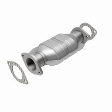 Load image into Gallery viewer, MagnaFlow Exhaust Products 49485 OEM Grade Direct-Fit Catalytic Converter for Select INFINITI I30, Nissan 200SX, Nissan Maxima, Nissan Sentra