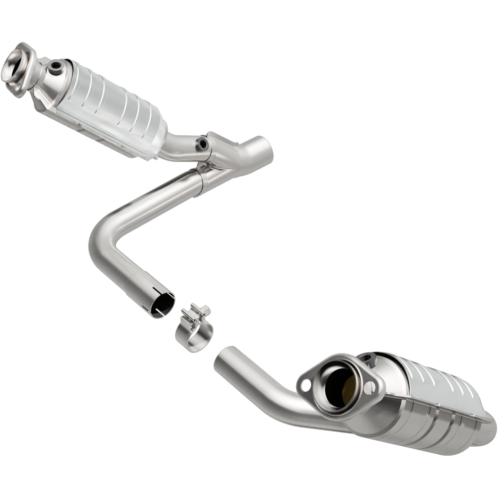 MagnaFlow Exhaust Products 23013 HM Grade Direct-Fit Catalytic Converter for Select Chrysler Aspen, Dodge Durango