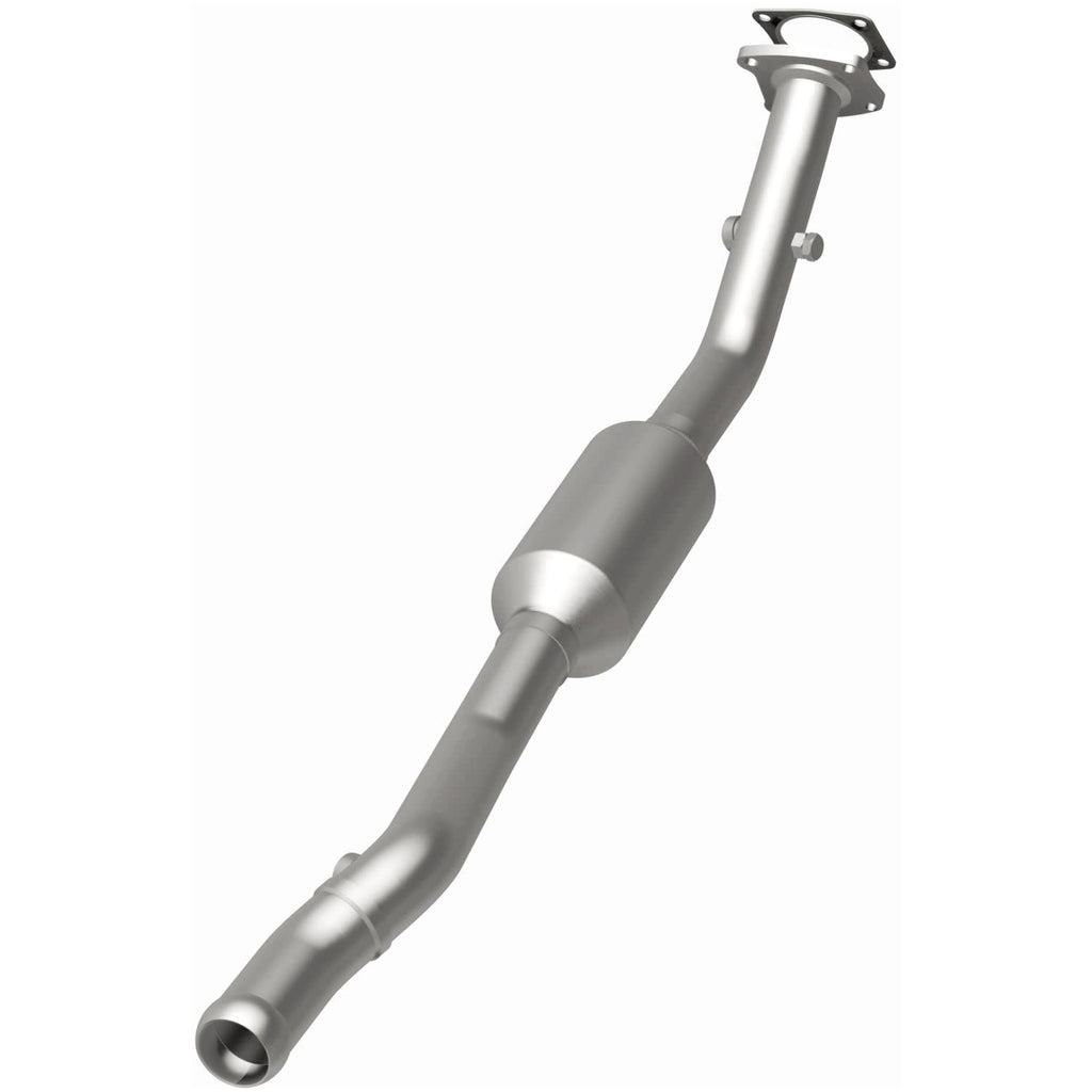 MagnaFlow Exhaust Products 24162 HM Grade Direct-Fit Catalytic Converter for Select Volvo 850, Volvo S70, Volvo V70