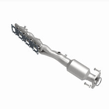 Load image into Gallery viewer, MagnaFlow Exhaust Products 49357 OEM Grade Manifold Catalytic Converter for Select INFINITI QX56, Nissan Armada, Nissan NV2500, Nissan NV3500, Nissan Pathfinder, Nissan Pathfinder Armada, Nissan TITAN