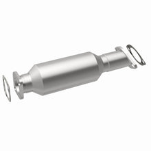 Load image into Gallery viewer, MagnaFlow Exhaust Products 5671890 California CARB Direct-Fit Catalytic Converter for Select Hyundai Sonata, Hyundai Tucson, Kia Optima, Kia Sportage