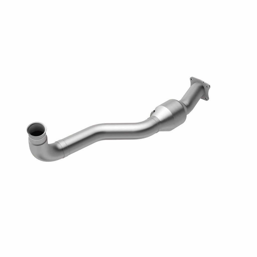 MagnaFlow Exhaust Products 60501 OEM Grade Diesel Oxidation Catalyst for Select Chevrolet Silverado HD, Chevrolet Silverado 3500, GMC Sierra HD, GMC Sierra