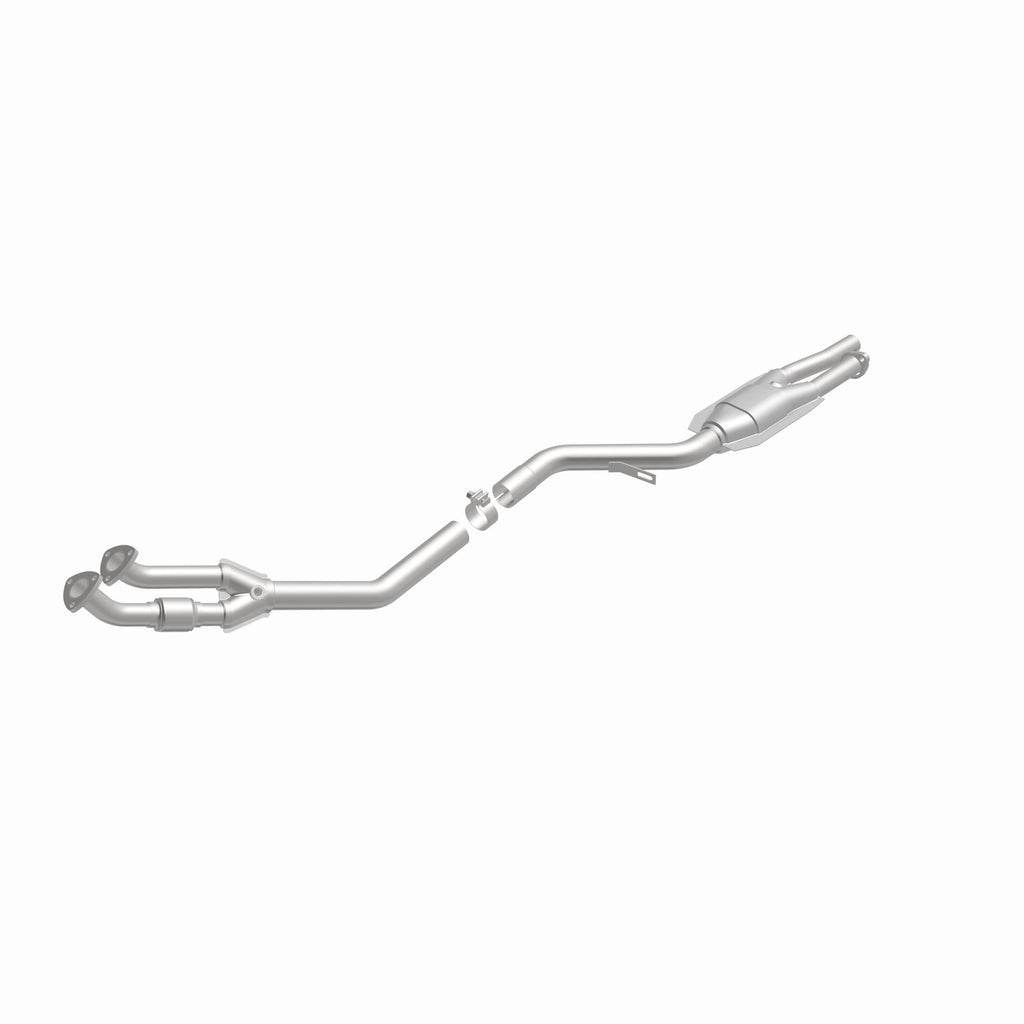 MagnaFlow Exhaust Products 23807 Standard Grade Direct-Fit Catalytic Converter for Select BMW 525i
