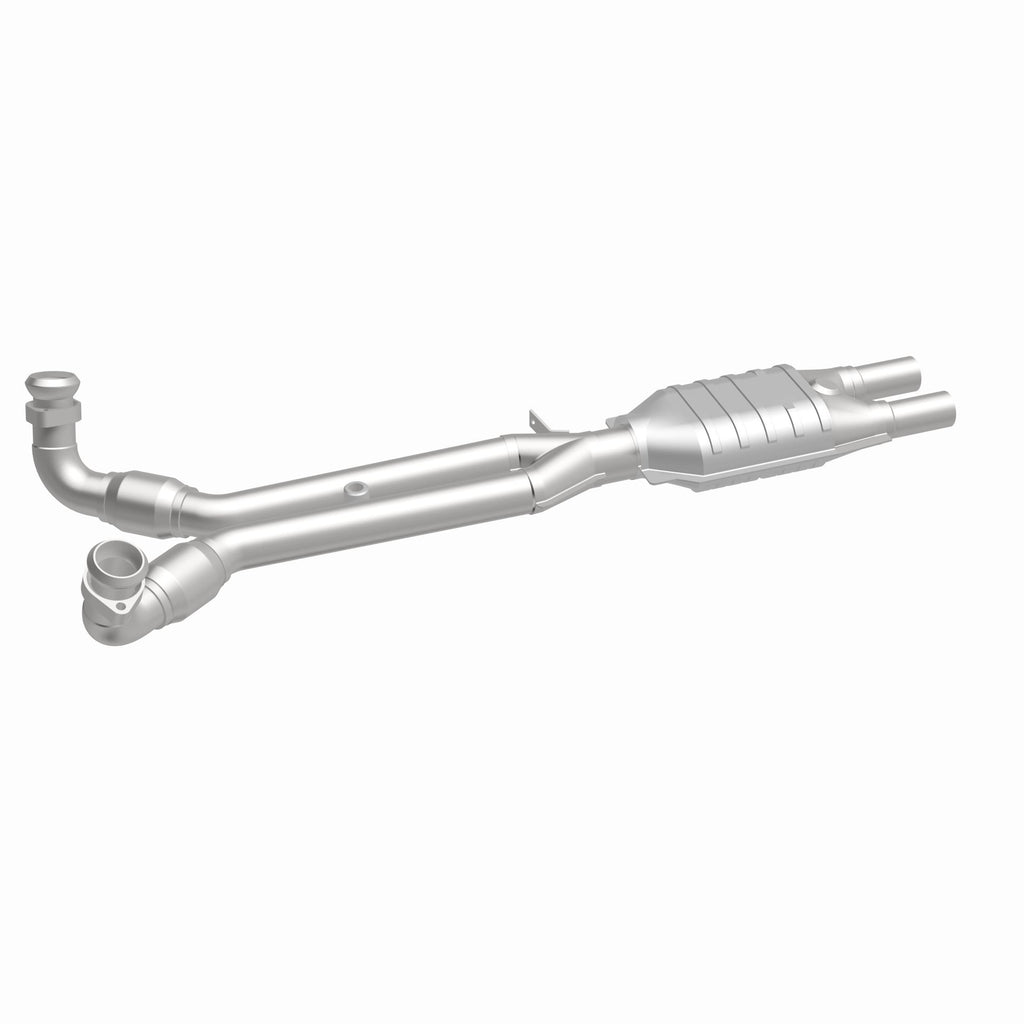 MagnaFlow Exhaust Products 23097 Standard Grade Direct-Fit Catalytic Converter for Select Alfa Romeo GTV-6, Alfa Romeo Milano