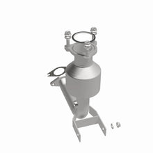 Load image into Gallery viewer, MagnaFlow Exhaust Products 551726 California CARB Direct-Fit Catalytic Converter for Select Chevrolet Malibu