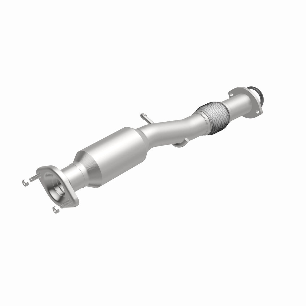 MagnaFlow Exhaust Products 280096 OEM Grade Direct-Fit Catalytic Converter for Select Toyota Highlander