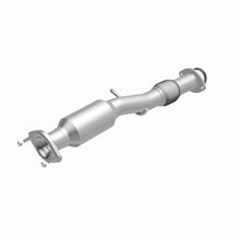 Load image into Gallery viewer, MagnaFlow Exhaust Products 280096 OEM Grade Direct-Fit Catalytic Converter for Select Toyota Highlander
