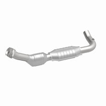 Load image into Gallery viewer, MagnaFlow Exhaust Products 93390 HM Grade Direct-Fit Catalytic Converter for Select Ford E-150 Econoline, Ford E-150 Econoline Club Wagon