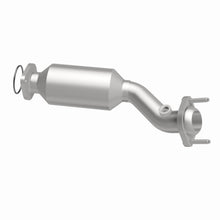 Load image into Gallery viewer, MagnaFlow Exhaust Products 21-916 OEM Grade Direct-Fit Catalytic Converter for Select Ford Five Hundred, Ford Freestyle, Mercury Montego