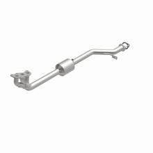 Load image into Gallery viewer, MagnaFlow Exhaust Products 5481333 California CARB Manifold Catalytic Converter for Select Subaru B9 Tribeca, Subaru Outback, Subaru Tribeca