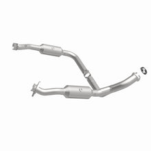 Load image into Gallery viewer, MagnaFlow Exhaust Products 49598 OEM Grade Direct-Fit Catalytic Converter for Select Ford Explorer, Ford Explorer Sport Trac, Mercury Mountaineer