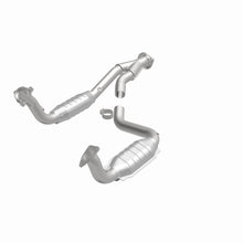 Load image into Gallery viewer, MagnaFlow Exhaust Products 49580 OEM Grade Direct-Fit Catalytic Converter for Select Chevrolet SSR