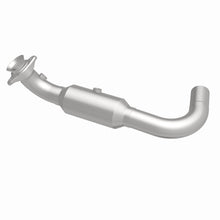 Load image into Gallery viewer, MagnaFlow Exhaust Products 5551498 California CARB Direct-Fit Catalytic Converter for Select Ford Expedition, Lincoln Navigator