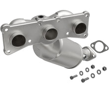 Load image into Gallery viewer, MagnaFlow Exhaust Products 5531763 California CARB Manifold Catalytic Converter for Select BMW 128i, BMW 325i, BMW 325xi, BMW 328i, BMW 328i xDrive, BMW 328xi, BMW 330i, BMW 330xi