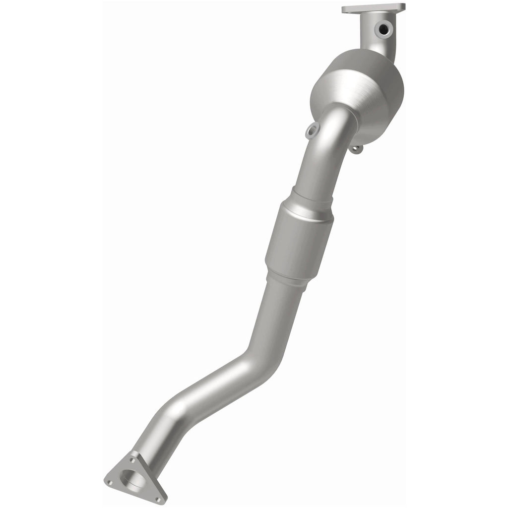 MagnaFlow Exhaust Products 51947 OEM Grade Direct-Fit Catalytic Converter for Select Audi Q7, Volkswagen Touareg