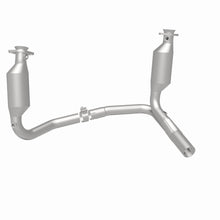 Load image into Gallery viewer, MagnaFlow Exhaust Products 4551027 California CARB Direct-Fit Catalytic Converter for Select Dodge Dakota