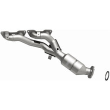 Load image into Gallery viewer, MagnaFlow Exhaust Products 5531868 California CARB Manifold Catalytic Converter for Select Lexus IS F