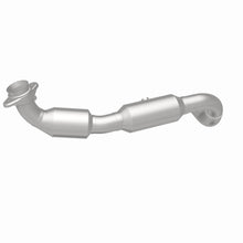 Load image into Gallery viewer, MagnaFlow Exhaust Products 4583238 California CARB Direct-Fit Catalytic Converter for Select Ford F-150