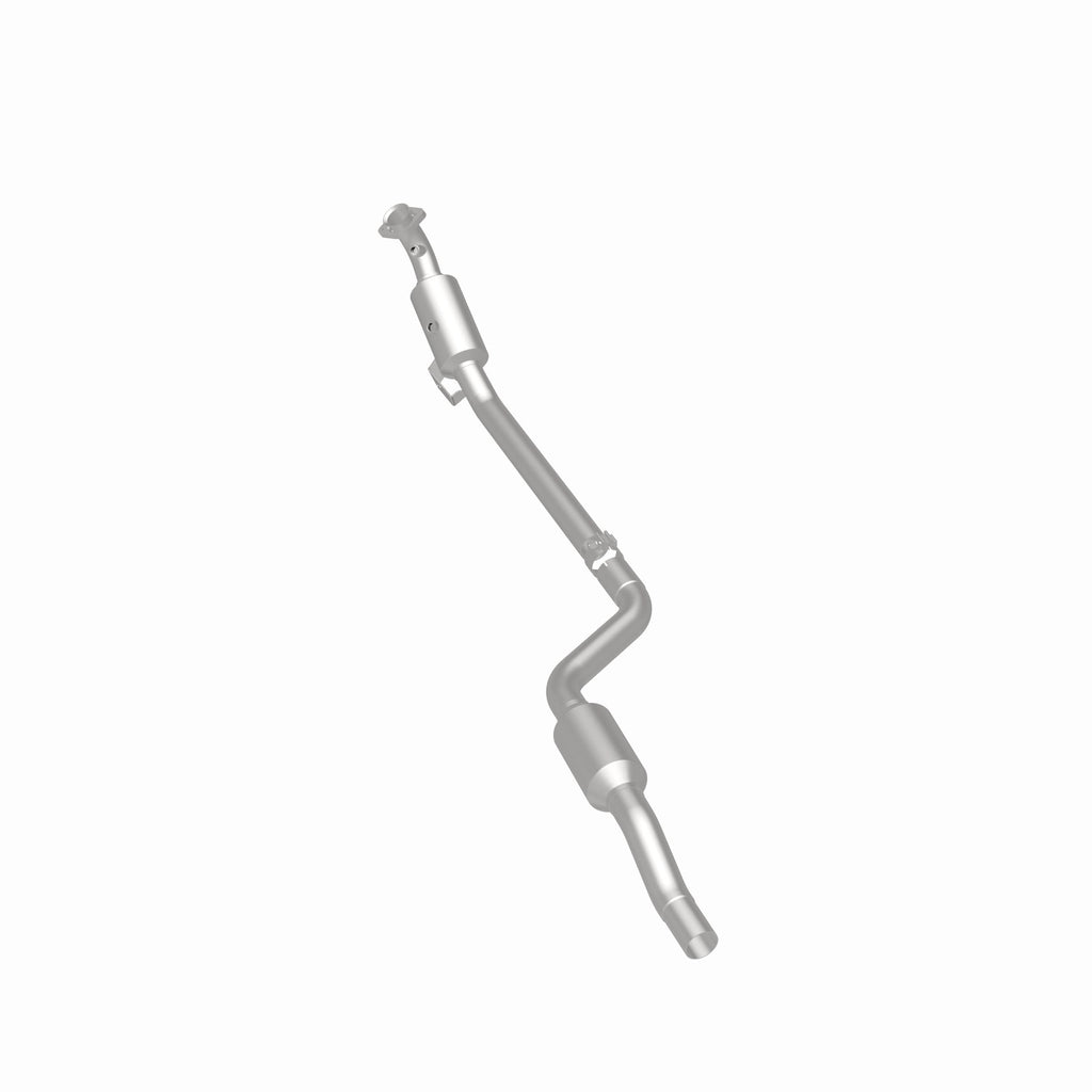 MagnaFlow Exhaust Products 21-440 OEM Grade Direct-Fit Catalytic Converter for Select Mercedes-Benz GLK350