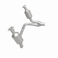 Load image into Gallery viewer, MagnaFlow Exhaust Products 4551026 California CARB Direct-Fit Catalytic Converter for Select Dodge Dakota