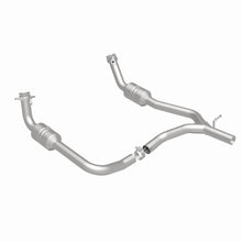 Load image into Gallery viewer, MagnaFlow Exhaust Products 52153 OEM Grade Direct-Fit Catalytic Converter for Select Ford E-150, Ford E-250