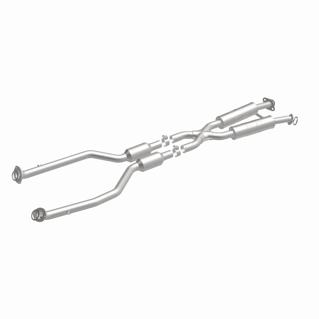 MagnaFlow Exhaust Products 21-052 OEM Grade Direct-Fit Catalytic Converter for Select Lexus RC300, Lexus RC350