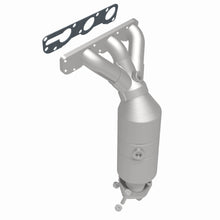 Load image into Gallery viewer, MagnaFlow Exhaust Products 50911 HM Grade Manifold Catalytic Converter for Select Suzuki Verona