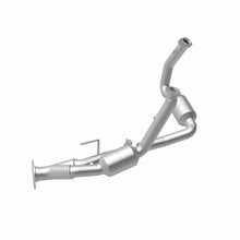 Load image into Gallery viewer, MagnaFlow Exhaust Products 24490 HM Grade Direct-Fit Catalytic Converter for Select Jeep Commander, Jeep Grand Cherokee