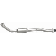 Load image into Gallery viewer, MagnaFlow Exhaust Products 3391389 California CARB Direct-Fit Catalytic Converter for Select Ford Ranger