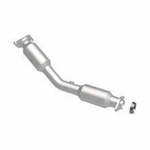 Load image into Gallery viewer, MagnaFlow Exhaust Products 551753 California CARB Direct-Fit Catalytic Converter for Select Nissan Sentra, Nissan Versa, Nissan Versa Note