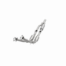 Load image into Gallery viewer, MagnaFlow Exhaust Products 5461716 California CARB Direct-Fit Catalytic Converter for Select Audi TT Quattro