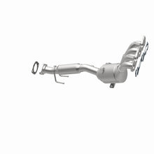 Load image into Gallery viewer, MagnaFlow Exhaust Products 5551444 California CARB Manifold Catalytic Converter for Select Ford Transit Connect