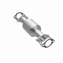 Load image into Gallery viewer, MagnaFlow Exhaust Products 23623 HM Grade Direct-Fit Catalytic Converter for Select Kia Sorento