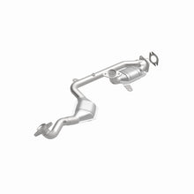 Load image into Gallery viewer, MagnaFlow Exhaust Products 441122 California CARB Direct-Fit Catalytic Converter for Select Lincoln Continental