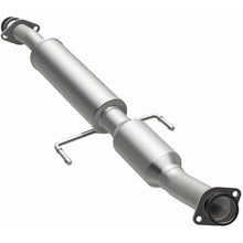 Load image into Gallery viewer, MagnaFlow Exhaust Products 5571189 California CARB Direct-Fit Catalytic Converter for Select Scion xB