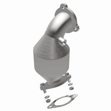 Load image into Gallery viewer, MagnaFlow Exhaust Products 5561882 California CARB Direct-Fit Catalytic Converter for Select Hyundai Veloster