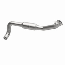 Load image into Gallery viewer, MagnaFlow Exhaust Products 5451831 California CARB Direct-Fit Catalytic Converter for Select Ford F-150