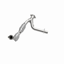 Load image into Gallery viewer, MagnaFlow Exhaust Products 49607 OEM Grade Direct-Fit Catalytic Converter for Select Ford Expedition