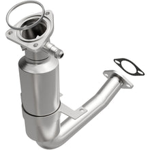 Load image into Gallery viewer, MagnaFlow Exhaust Products 4481231 California CARB Direct-Fit Catalytic Converter for Select Ford Focus