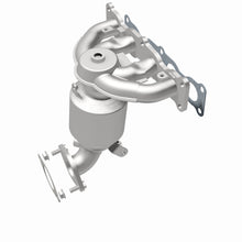 Load image into Gallery viewer, MagnaFlow Exhaust Products 22-086 OEM Grade Manifold Catalytic Converter for Select Hyundai Santa Fe Sport