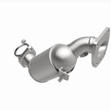 Load image into Gallery viewer, MagnaFlow Exhaust Products 22-270 OEM Grade Manifold Catalytic Converter for Select Toyota Highlander