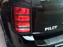 Load image into Gallery viewer, Black Horse Off Road 7H1409A Tail Light Guards for Select Honda Pilot