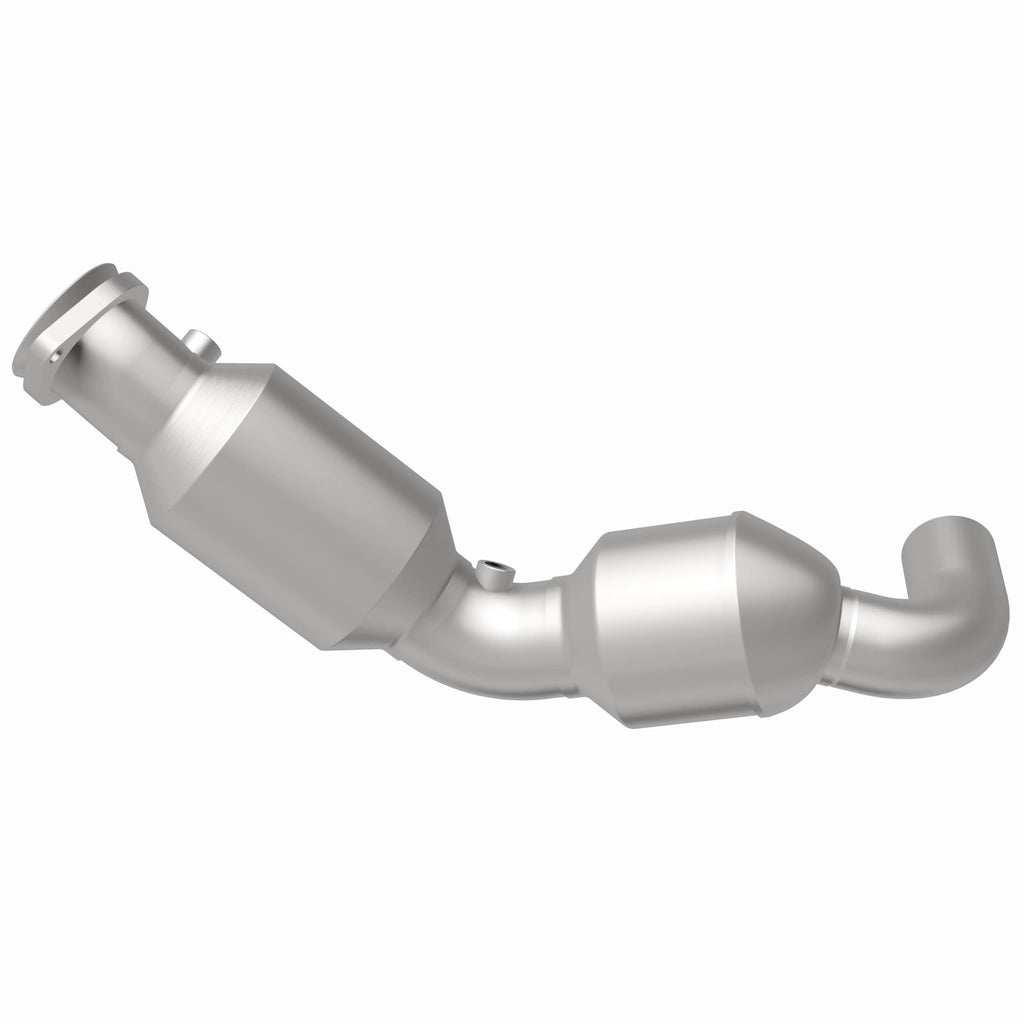 MagnaFlow Exhaust Products 280267 OEM Grade Direct-Fit Catalytic Converter for Select Ford Expedition, Ford F-150, Lincoln Navigator