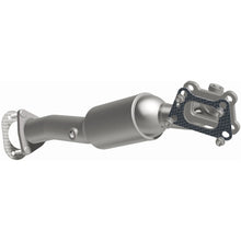 Load image into Gallery viewer, MagnaFlow Exhaust Products 280676 OEM Grade Direct-Fit Catalytic Converter for Select Chevrolet Colorado, GMC Canyon
