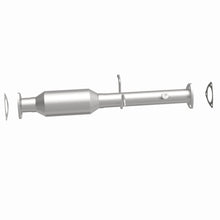 Load image into Gallery viewer, MagnaFlow Exhaust Products 23462 HM Grade Direct-Fit Catalytic Converter for Select Chevrolet S10, GMC Sonoma, Isuzu Hombre